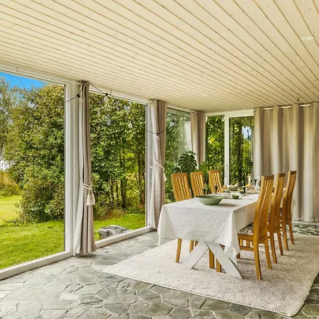 Isebakke Ved Fjorden - 6 Bedroom House By The Fjord *