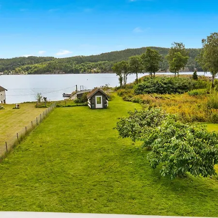 Isebakke Ved Fjorden - 6 Bedroom House By The Fjord